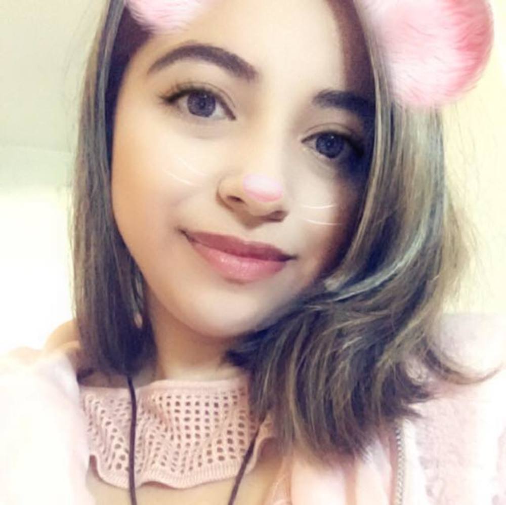 Meet your Posher, Lizet